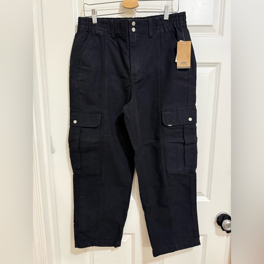 Vans Black Wide-Leg Cargo Pants – Thick Canvas, Size Large NWT
